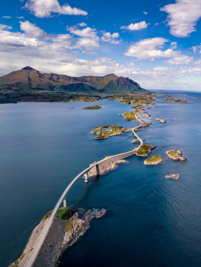 Atlanterhavsveien fra Shutterstock_1328392718 - Smalere Nordic Mediation